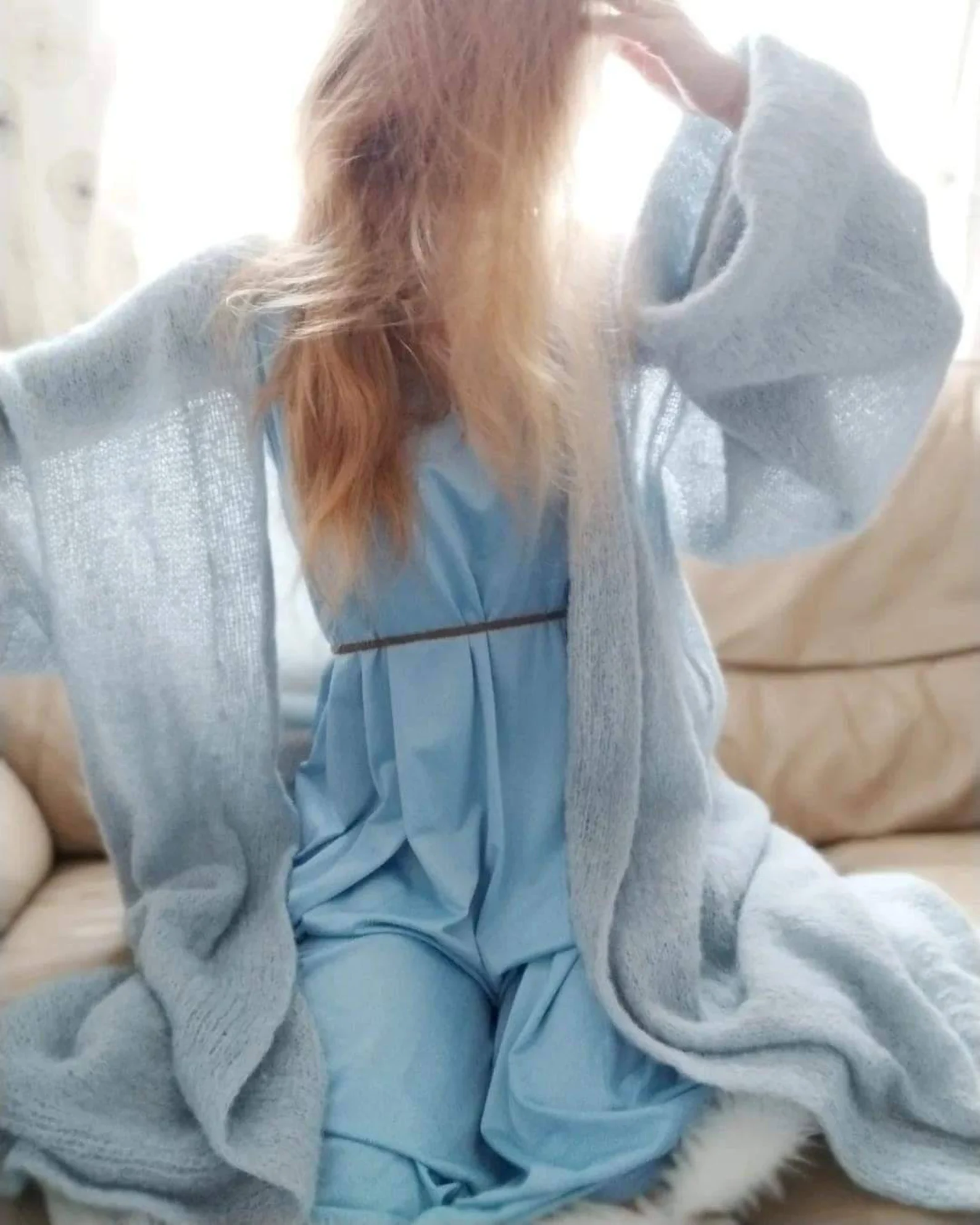 Hand-knitted alpaca and silk cardigan: voluminous, puffed sleeves