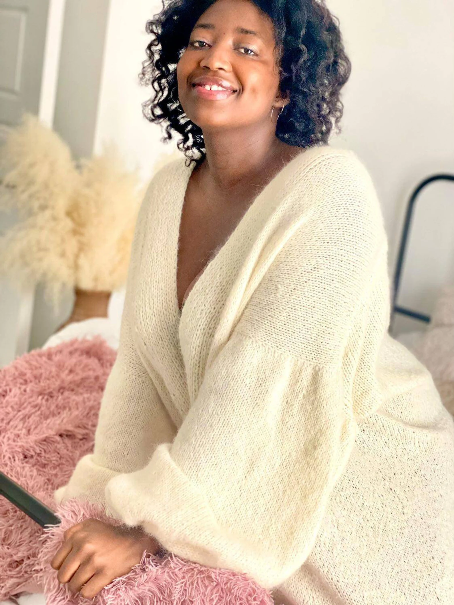 Hand-knitted Baby Alpaca and Merino wool cardigan: oversized cream sweater