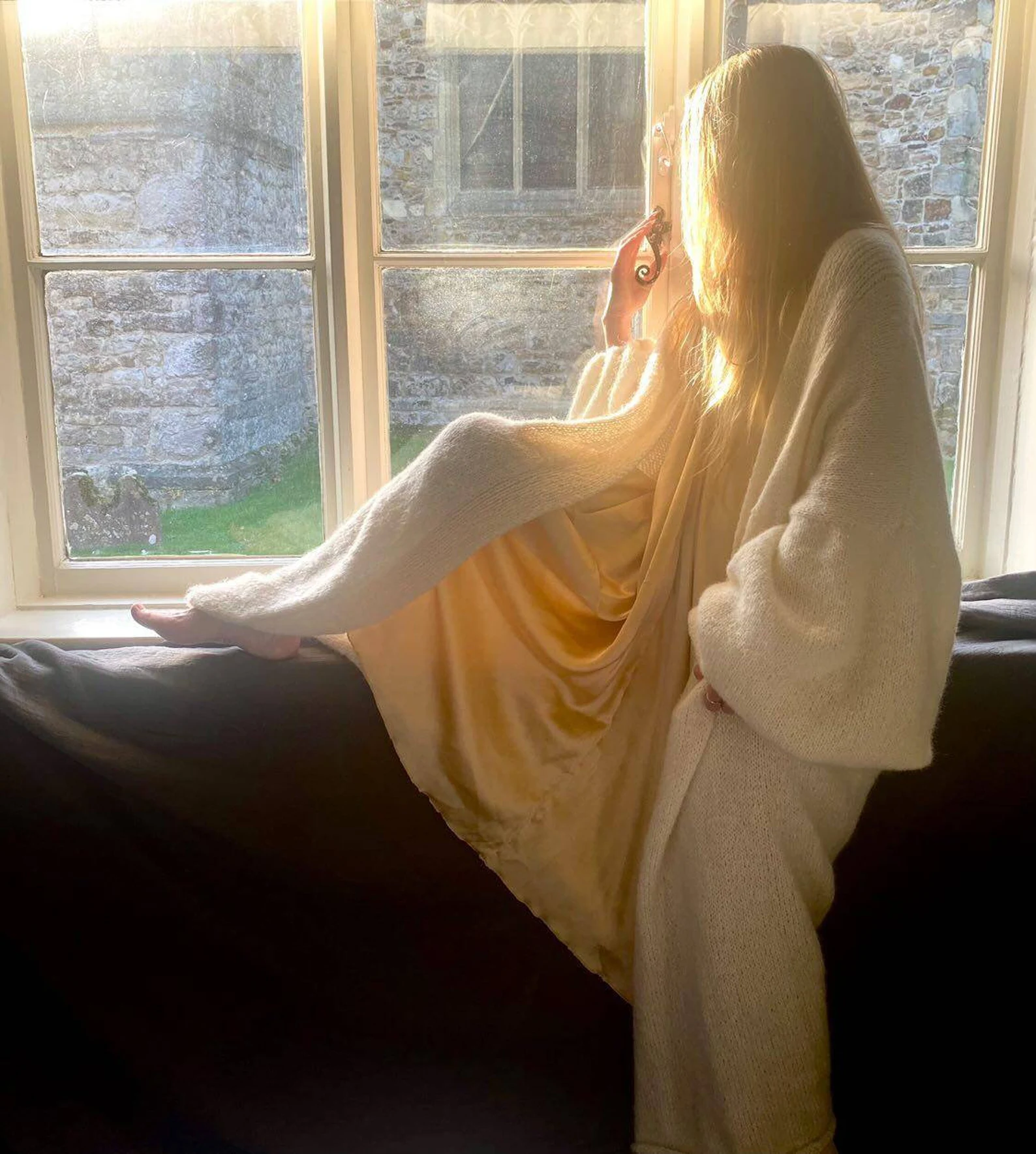 Hand-knitted Baby Alpaca and Merino wool cardigan: oversized cream sweater