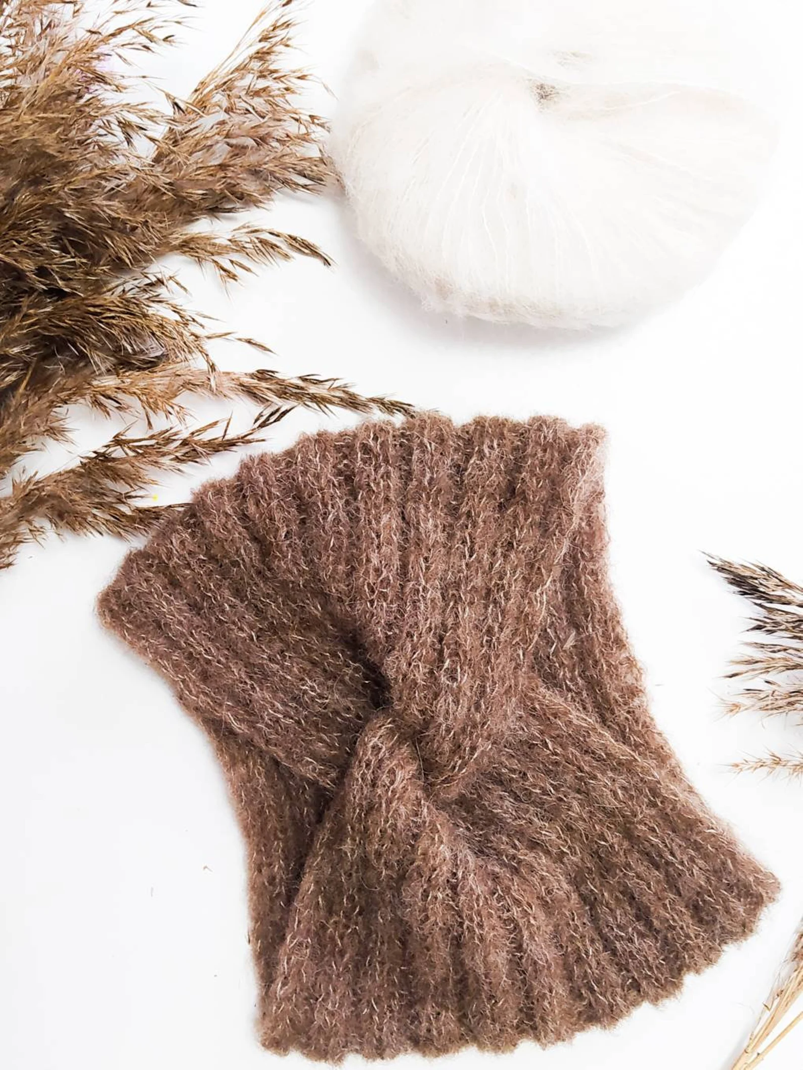 Hand-knitted headband alpaca blanded with mulberry silk, gift for her, handmade headband, turban, soft, unique, made for order.