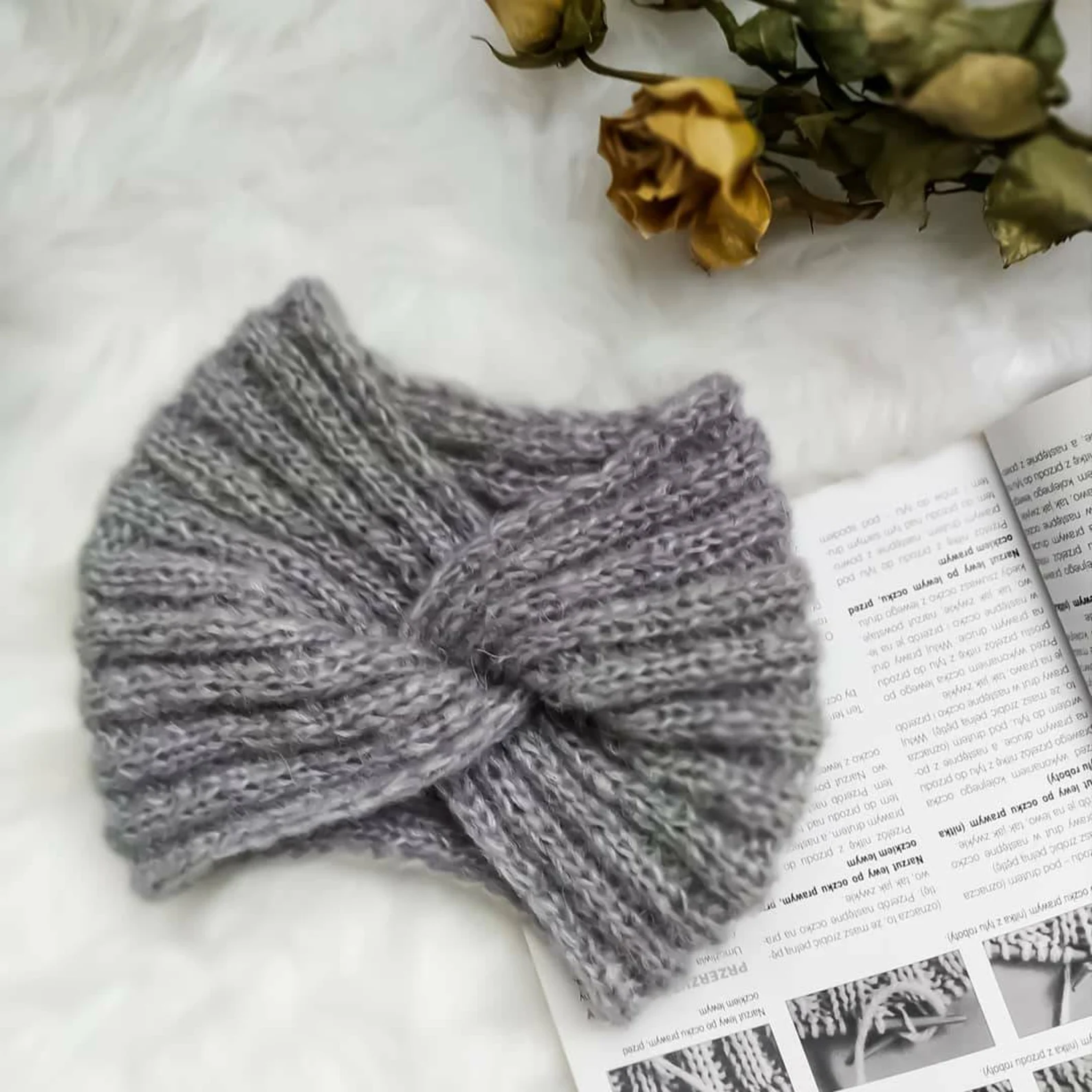 Hand-knitted headband alpaca blanded with mulberry silk, gift for her, handmade headband, turban, soft, unique, made for order.