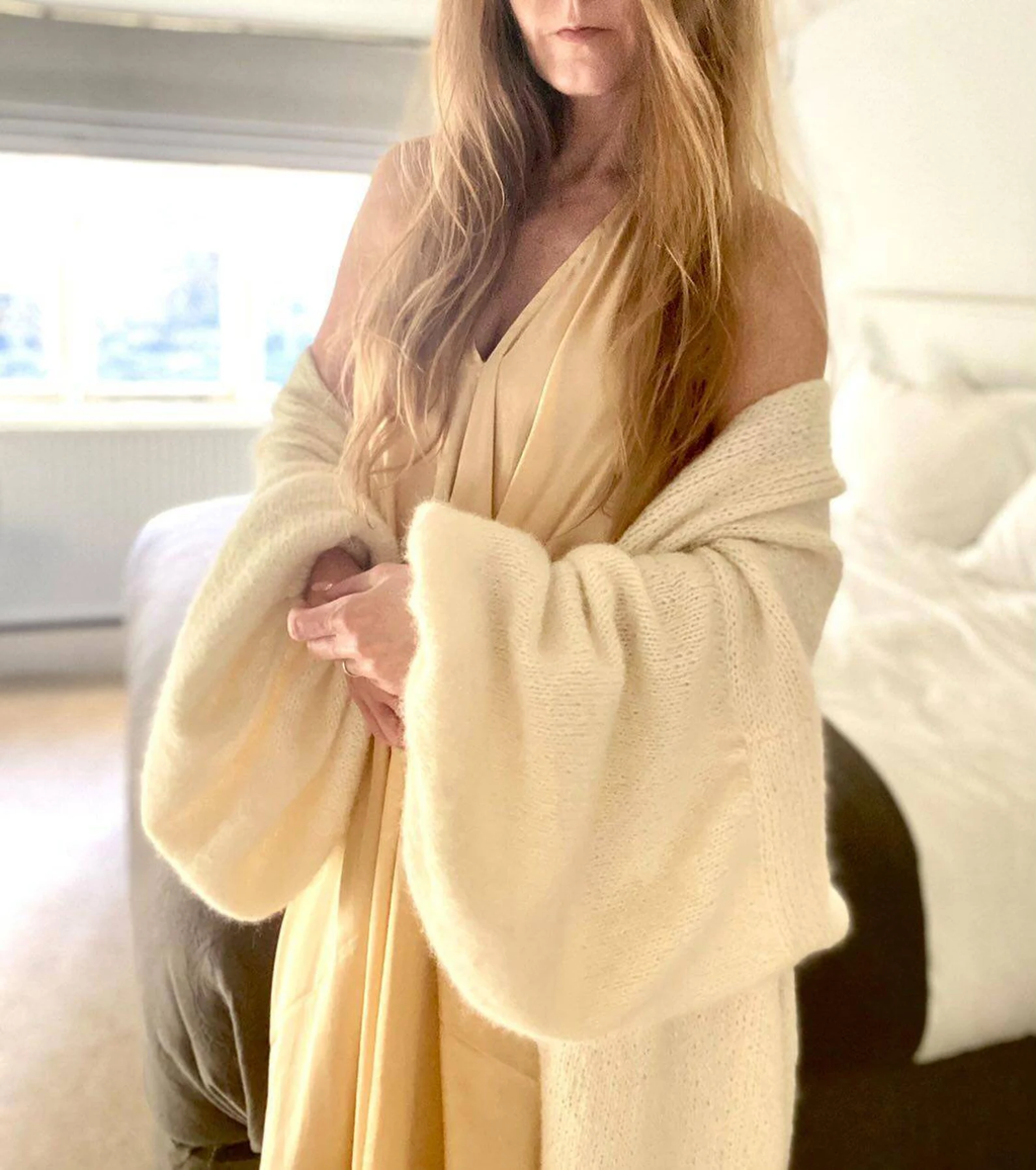 Hand-knitted Baby Alpaca and Merino wool cardigan: oversized cream sweater